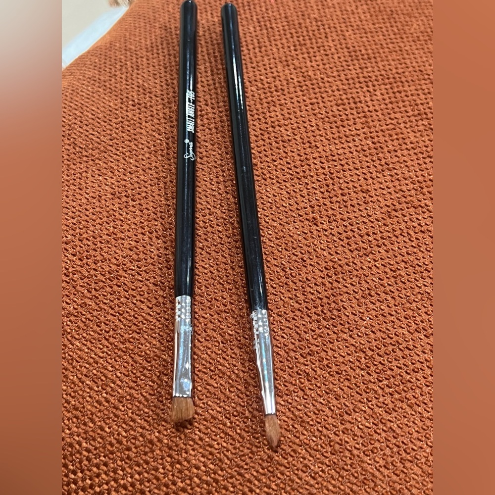 Sigma Brushes